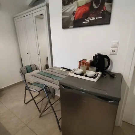 Apartament Avra *